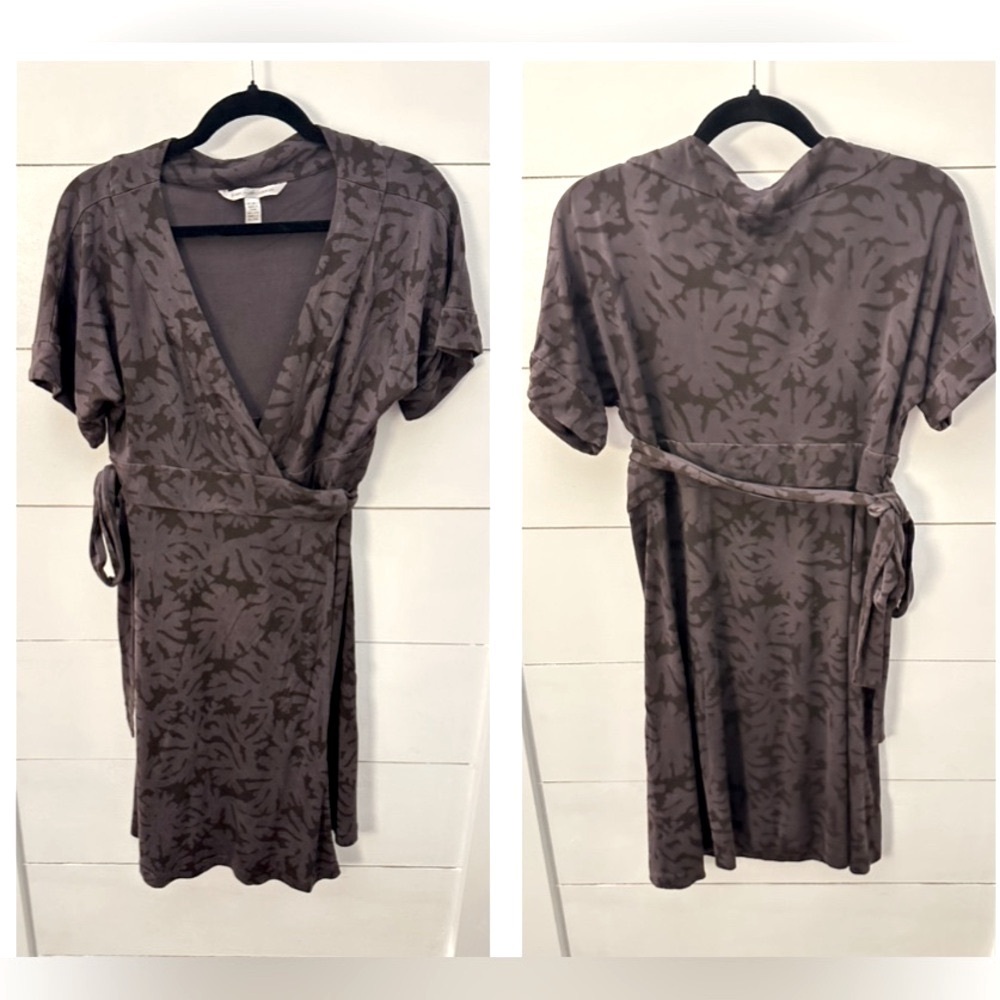 Diane Von Furstenberg Brown Patterned Wrap Midi Dress